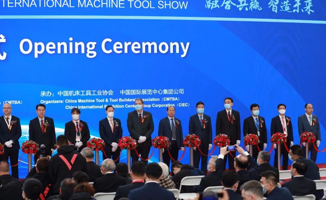 AG卡卡湾厅携多款智能产品亮相CIMT2021
