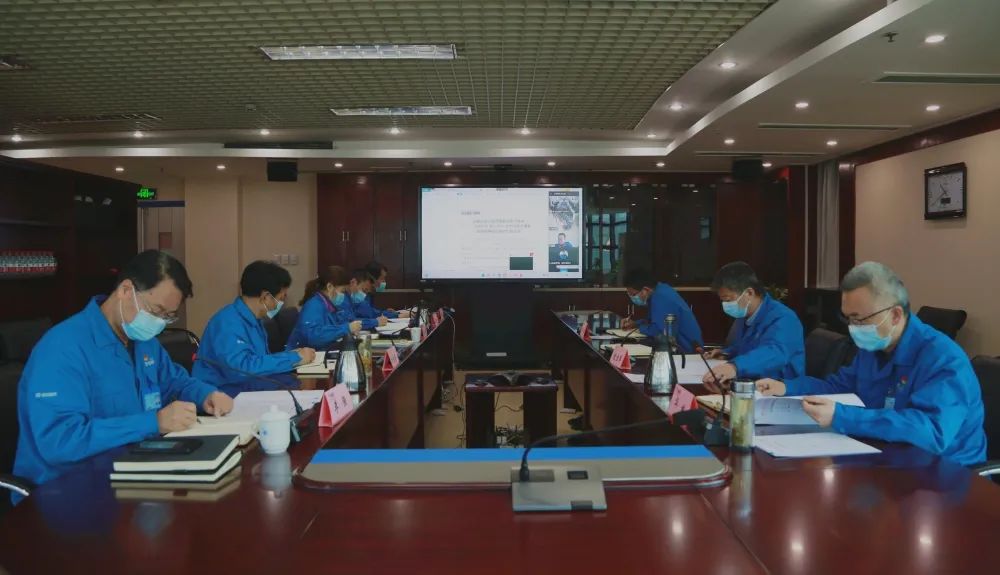 【党建动态】AG卡卡湾厅党委理论中心组开展第三次专题学习（视频）