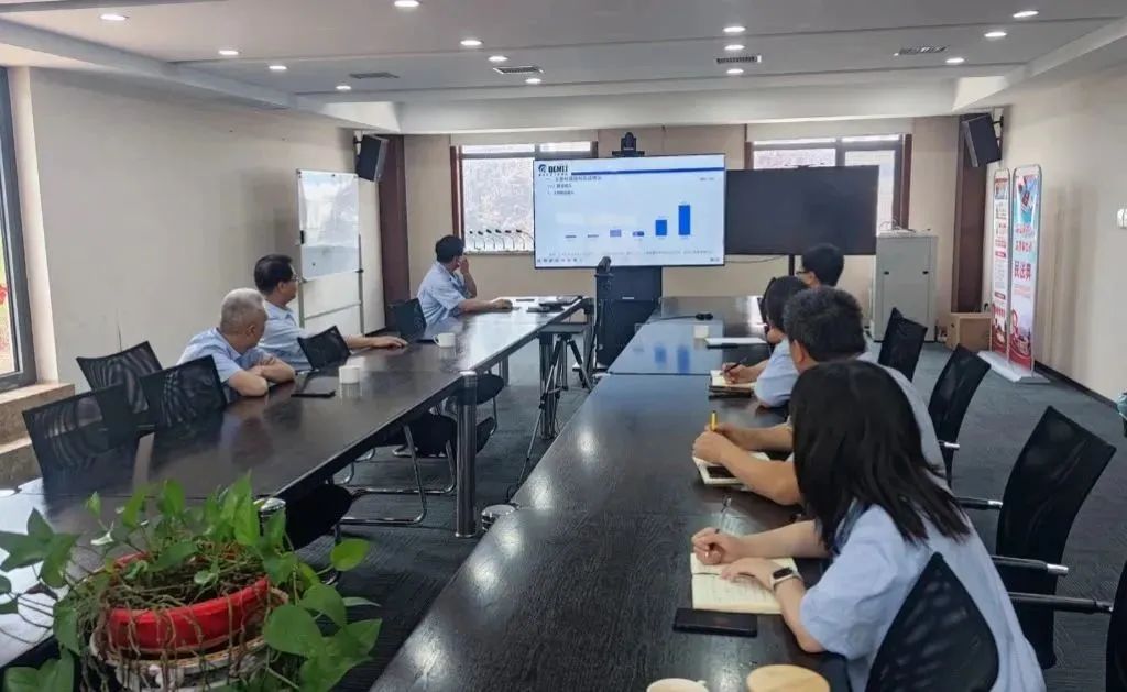【集团资讯】AG卡卡湾厅党委副书记、总裁李强一行到西安片区企业调研指导