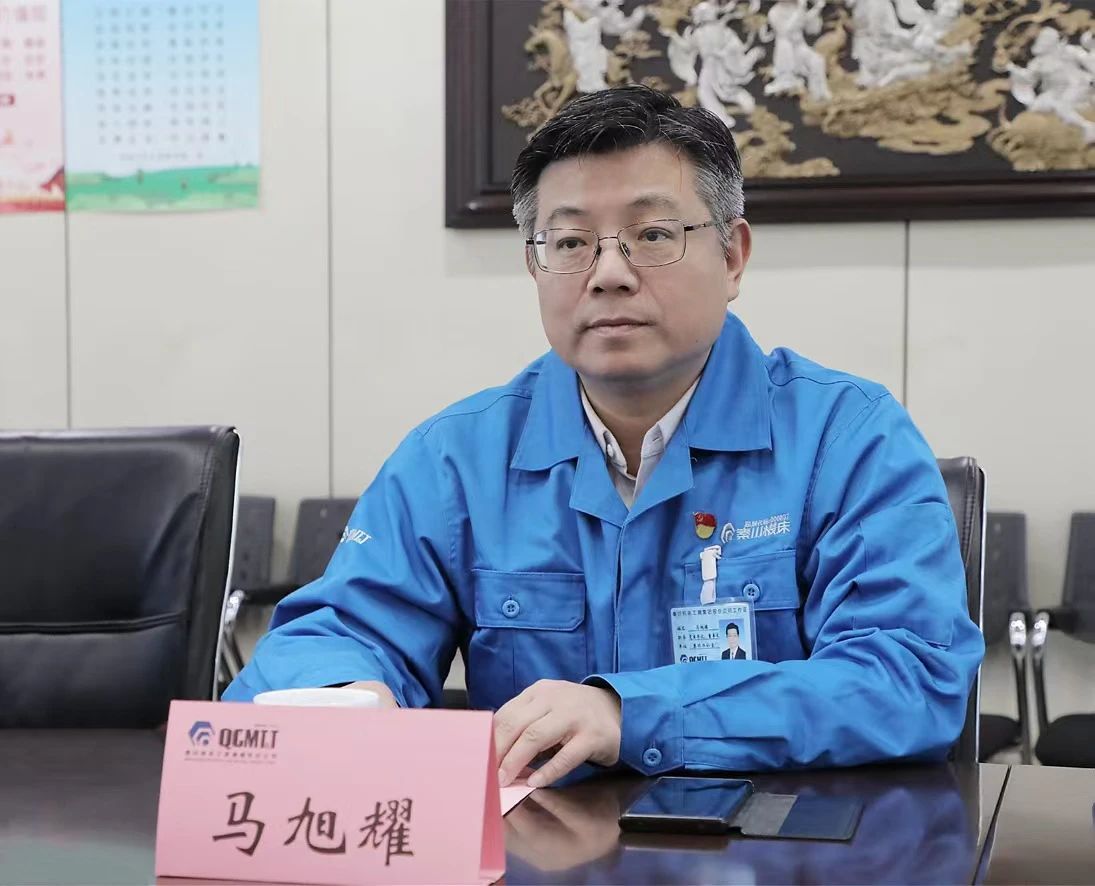 【集团资讯】盐城市齿轮行业协会专家组一行到访AG卡卡湾厅